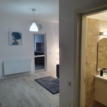 D&C Studio Militari Residence Tineretului 17 Roşu Zewnętrze zdjęcie